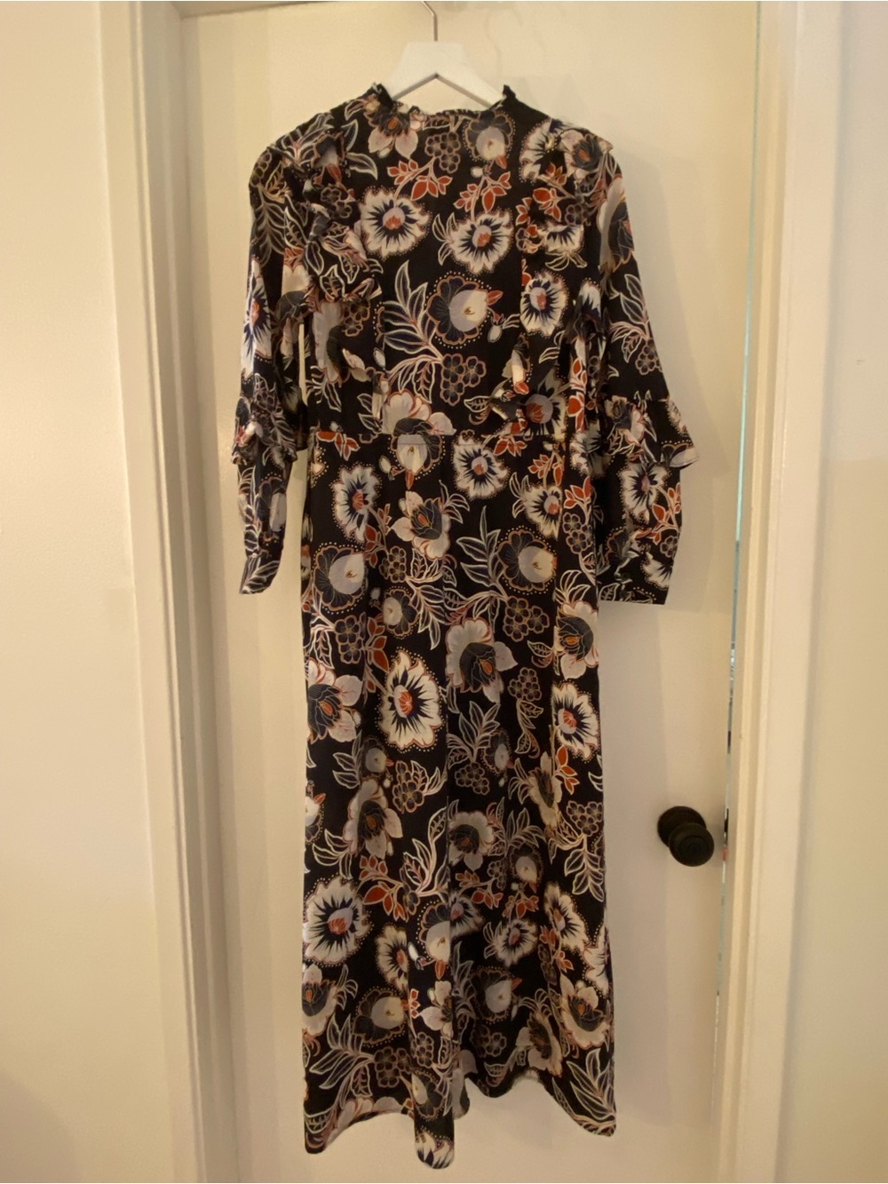 Who What Wear Black Floral Maxi Dress with Cream and Rust Accents - Picture 3 of 14